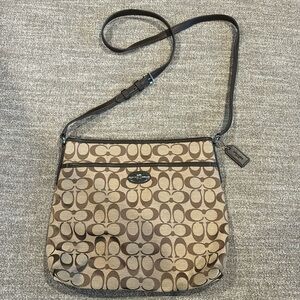 COACH crossbody bag 13’ x 11’ inches, used great condition, brown with logo